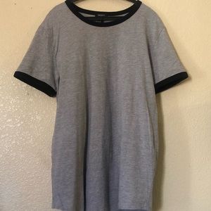 Forever21 Men's XL Gray Tee w/ Black Trim